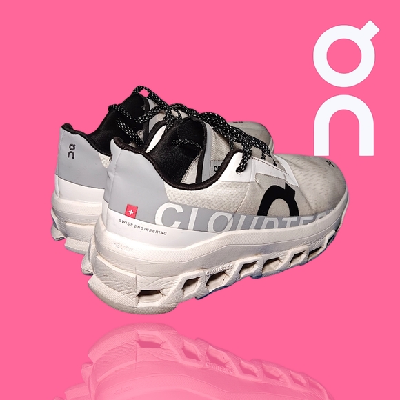 On Cloud Monster White/Black Women’s Size 6 GUC - Picture 1 of 12